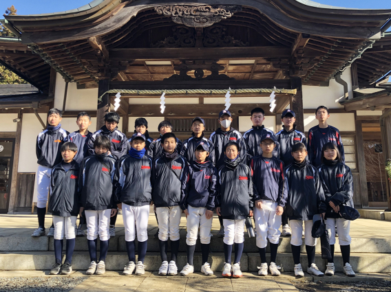 恒例初詣とグラウンド開き