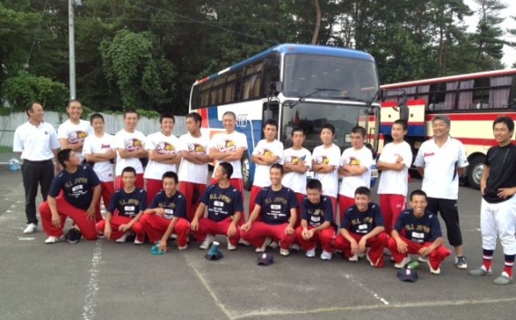 東北震災復興大会（仙台市民球場）に参加